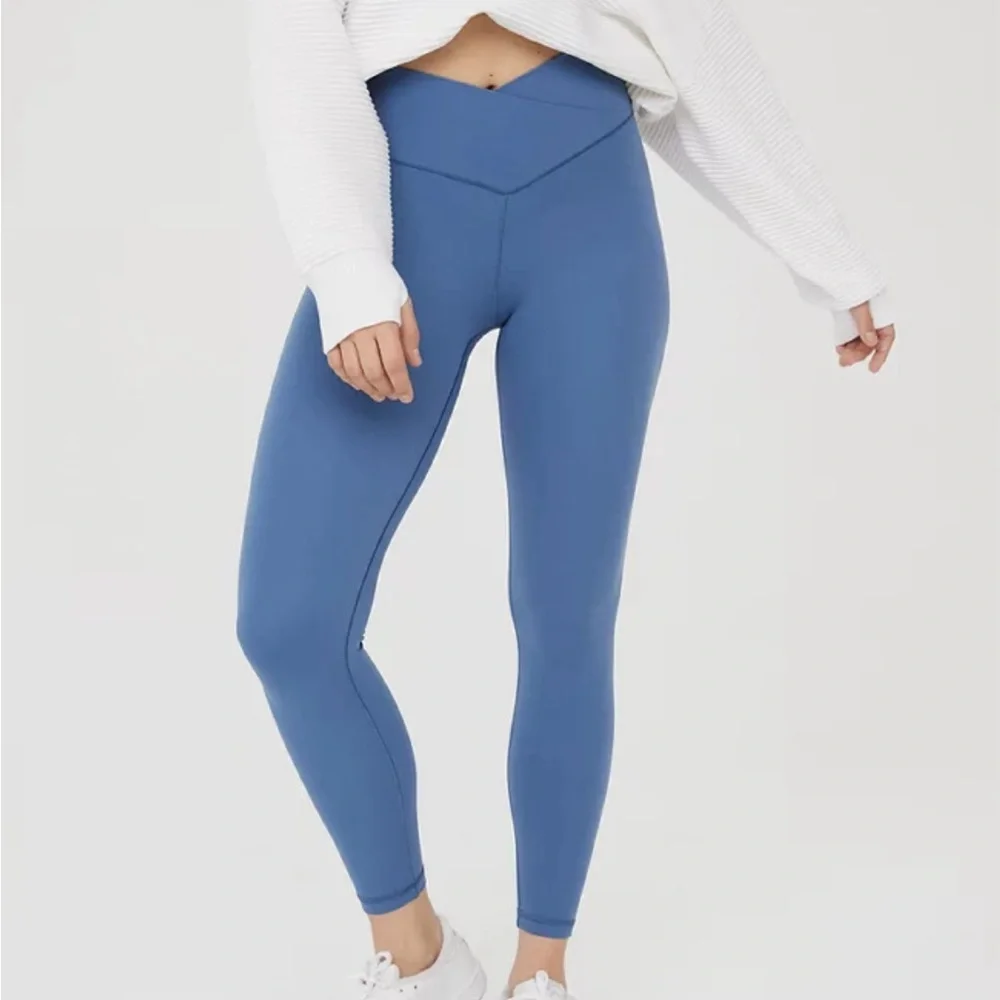 NWT Offline by Aeri Real Me High Waisted Crossover Leggings - Picture 4 of 6